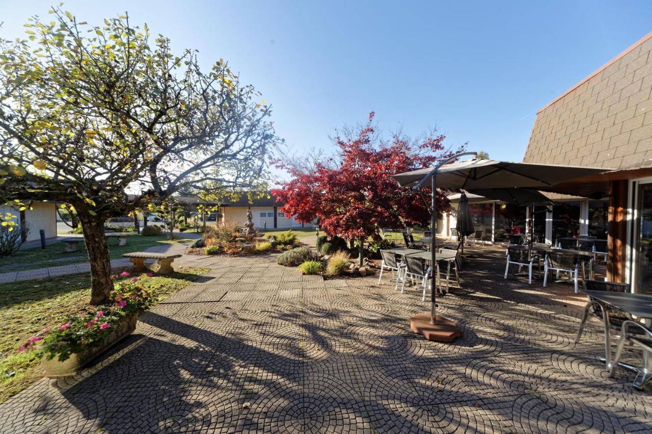 Charme Hotel, Montbeliard Sud Kültér fotó