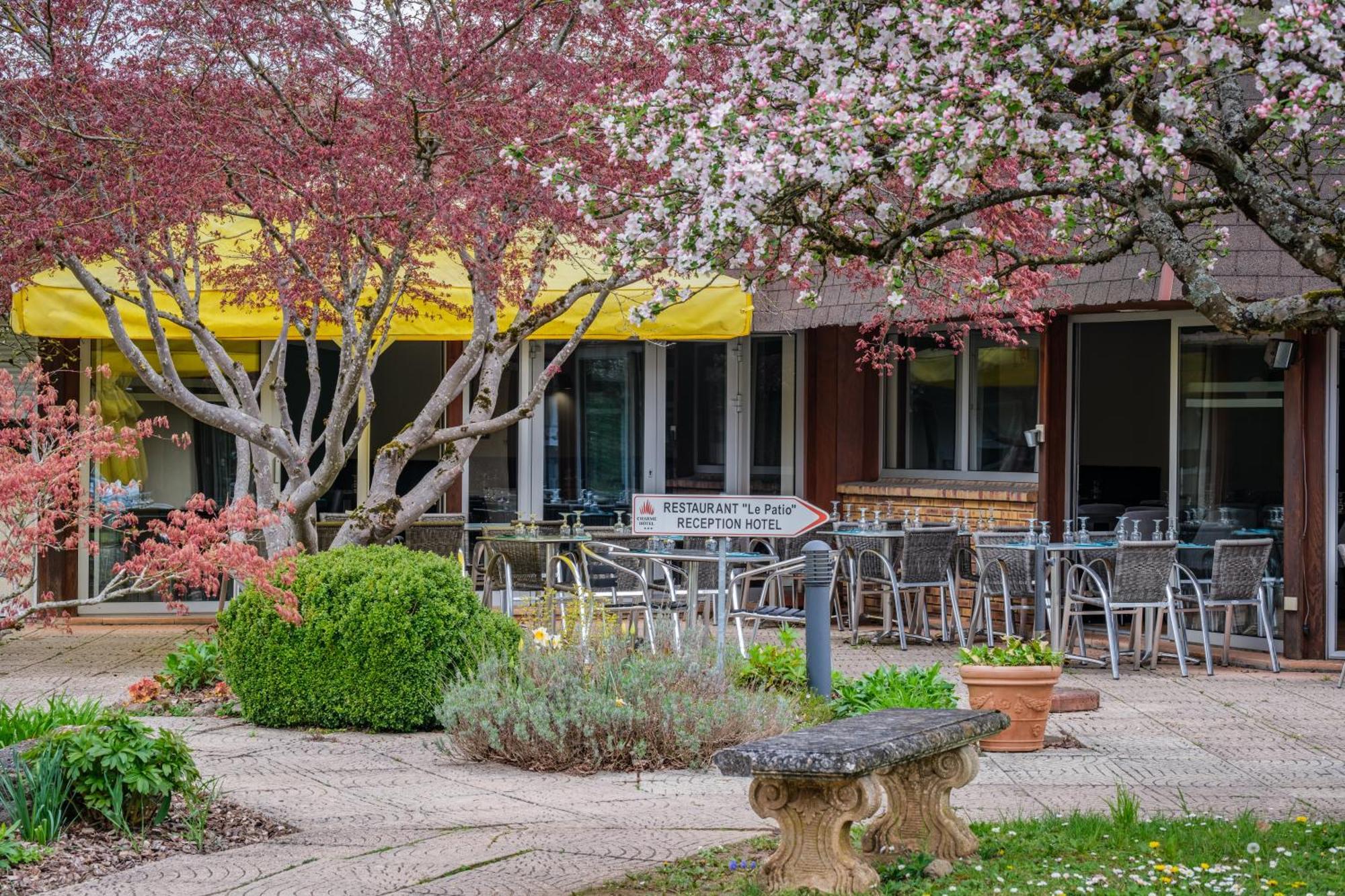 Charme Hotel, Montbeliard Sud Kültér fotó